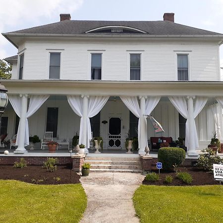 Queens Chamber W King Heavenly Bed At Nottingham Place In Wise Exterior photo